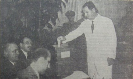 Perón_vota_(1946)